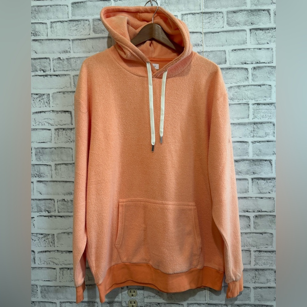 NWT! Unisex Feat blanket blend peach fuzz sweatshirt hoodie, Size XL